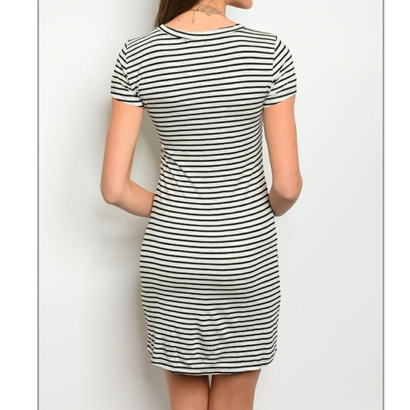 NWT light grey and black t-shirt dress - Picture 2 of 2